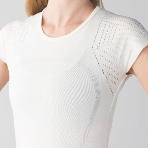 LULULEMON Time Warp Seamless Shirt White/Cream Size 8 Estimated - Picture 5 of 8